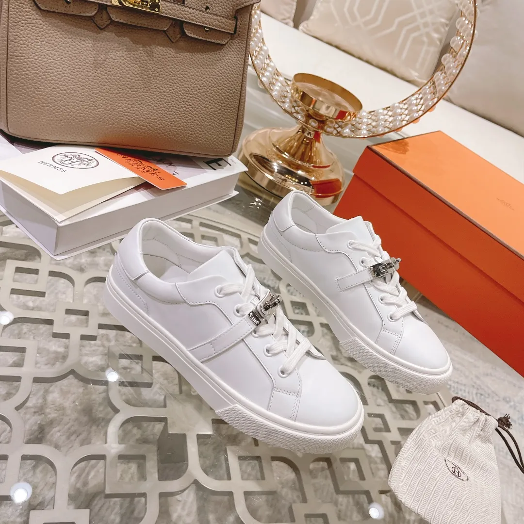 👟👟Ex-factory price 480👟👟 HERMES The latest Kelly buckle white sneakers! Size: 35-44